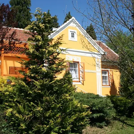 Vendégház Boronaház