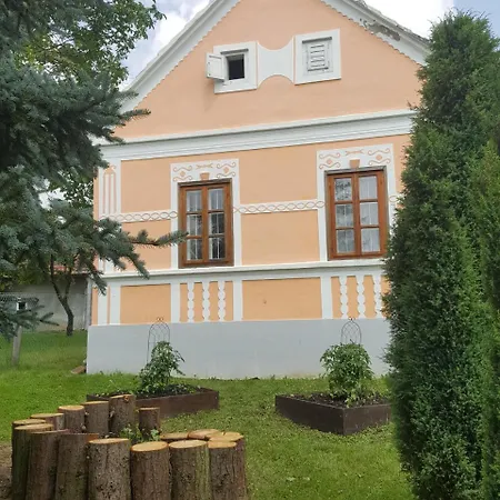 Boronahaz Fogado بيت ضيافة Szalafő